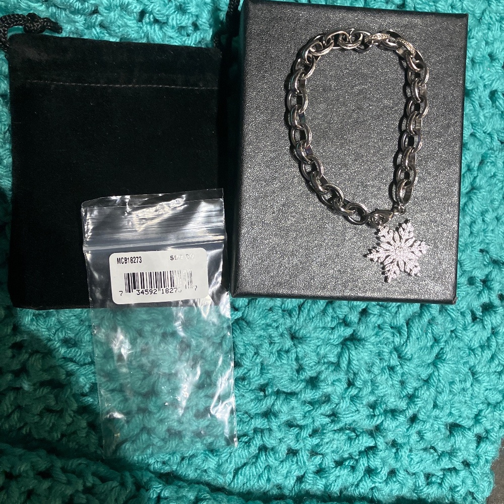 Dimond Accent Snowflake Charm Bracelet
